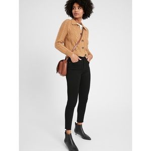 High-Rise Skinny Faded Ankle Black Jean